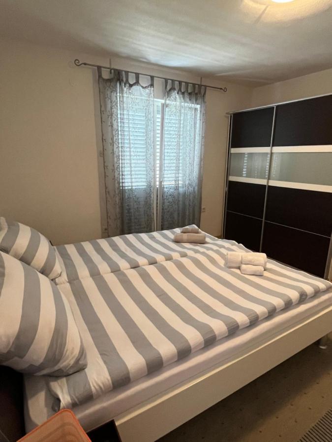 Villa Una Apartments