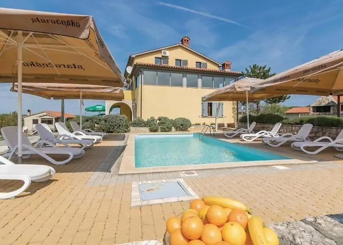 Villa Una Apartments