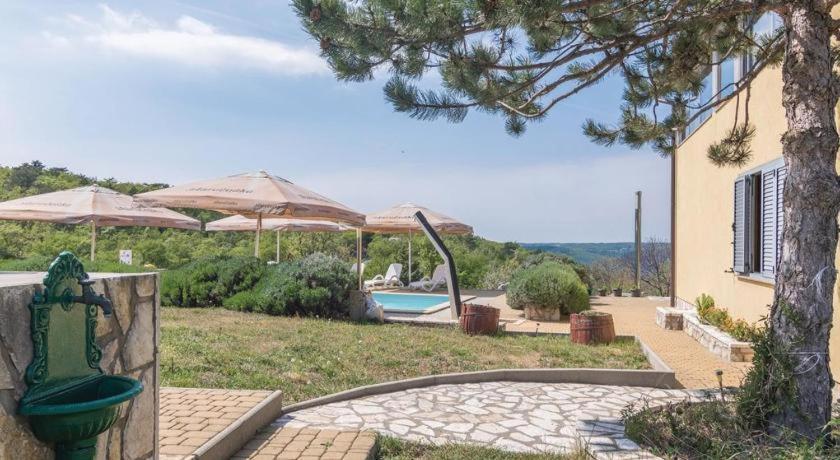 Villa Una Apartments *